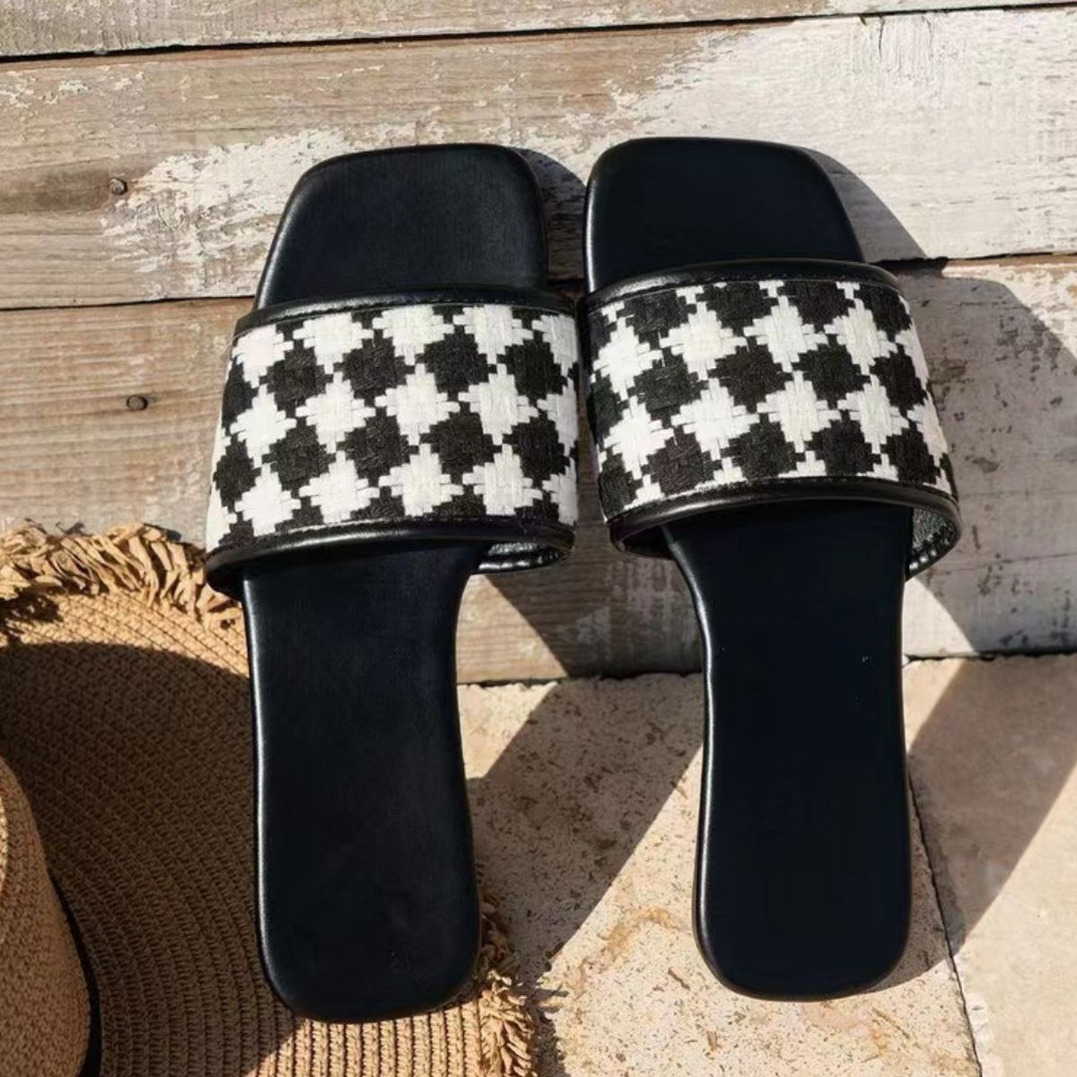 Jezabelle Sandals